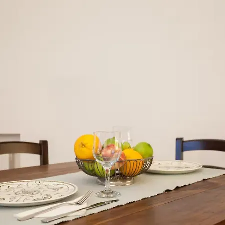 Cortile Galletti - Cool Flat With Private Courtyard Apartament *