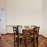 Cortile Galletti - Cool Flat With Private Courtyard Palermo