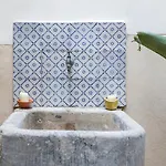Daire Cortile Galletti - Cool Flat With Private Courtyard